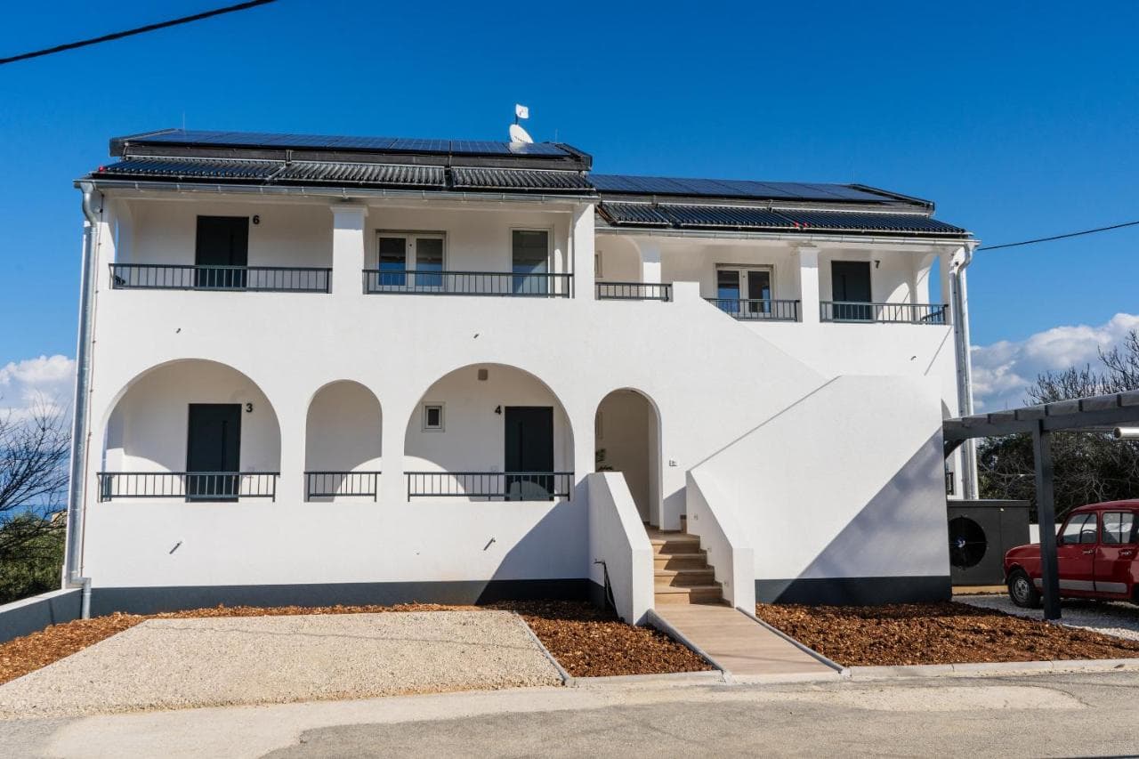 Villa Ocean Breeze main view