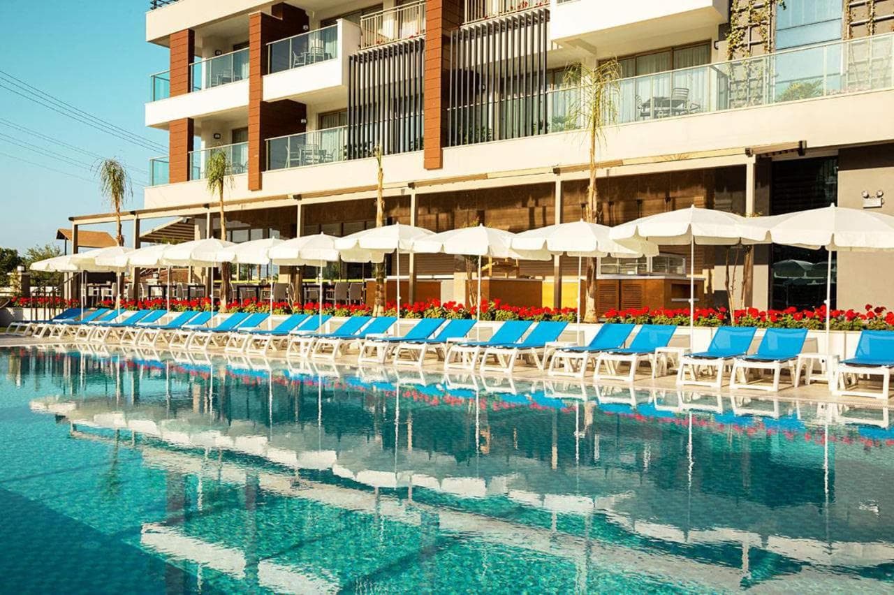 Calimera Side Resort