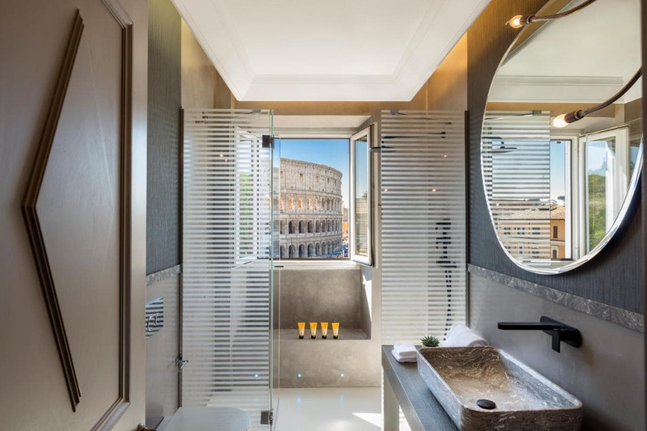 Hotel Palazzo Manfredi – Small Luxury Hotels of the World view 7