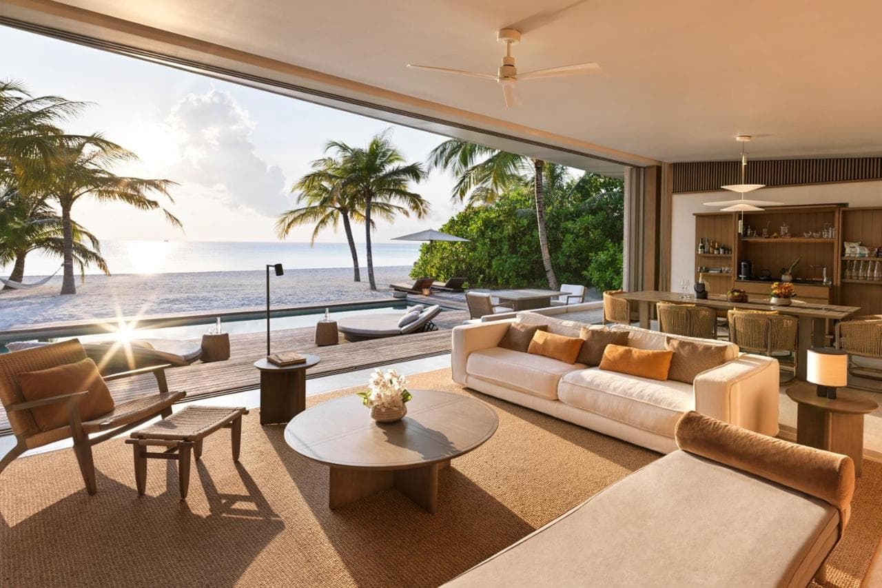 The Ritz-Carlton Maldives, Fari Islands view 7