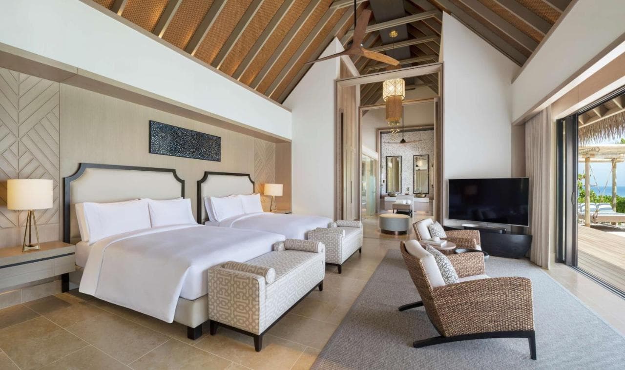 Waldorf Astoria Maldives Ithaafushi view 8