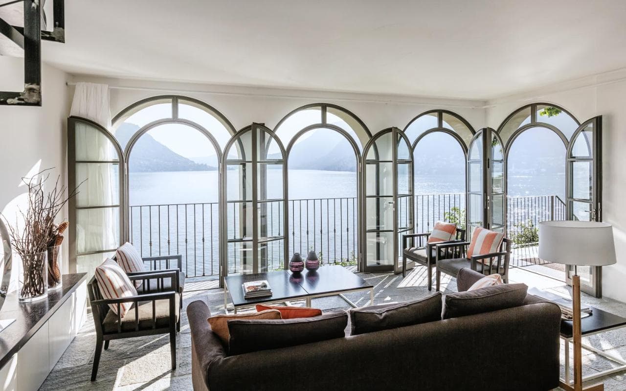 Villa Làrio Lake Como view 4