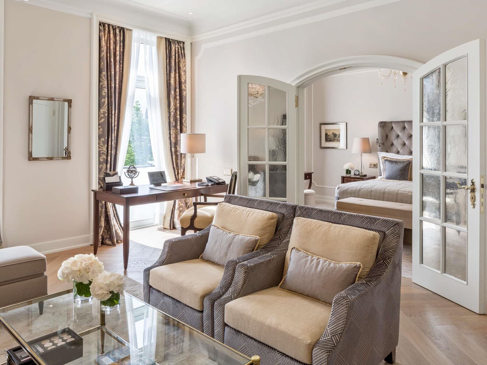 Fairmont Hotel Vier Jahreszeiten – bilde 2