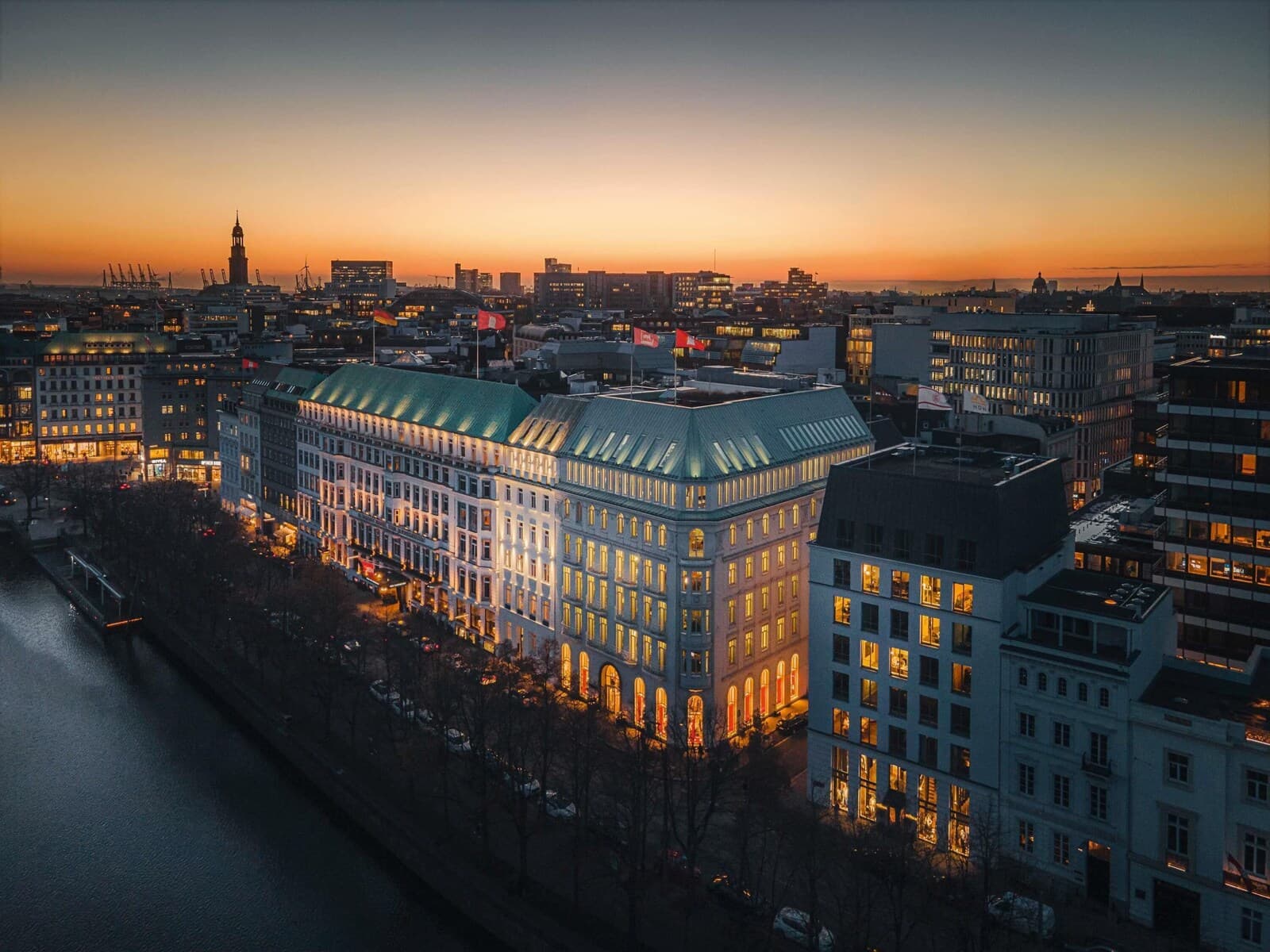 Fairmont Hotel Vier Jahreszeiten – bilde 4