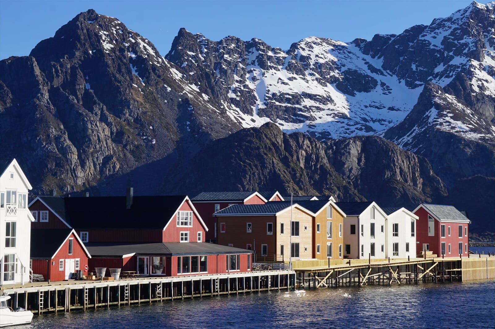 Henningsvær Bryggehotell – bilde 4